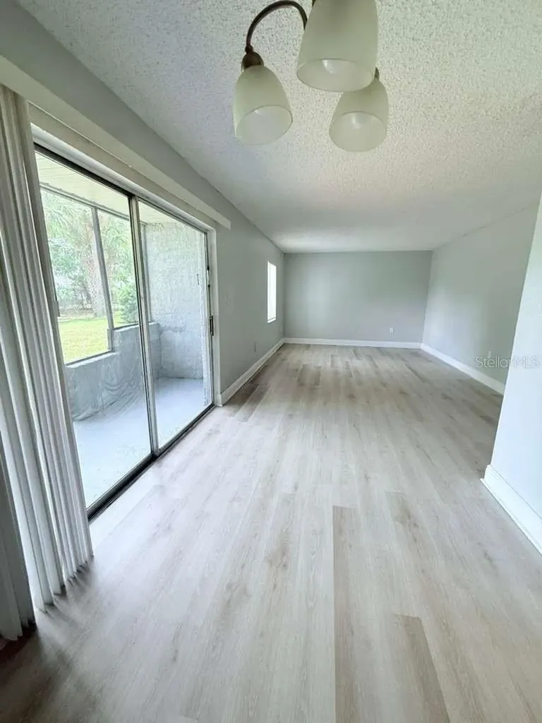 4767 S Texas Avenue Orlando FL 32839