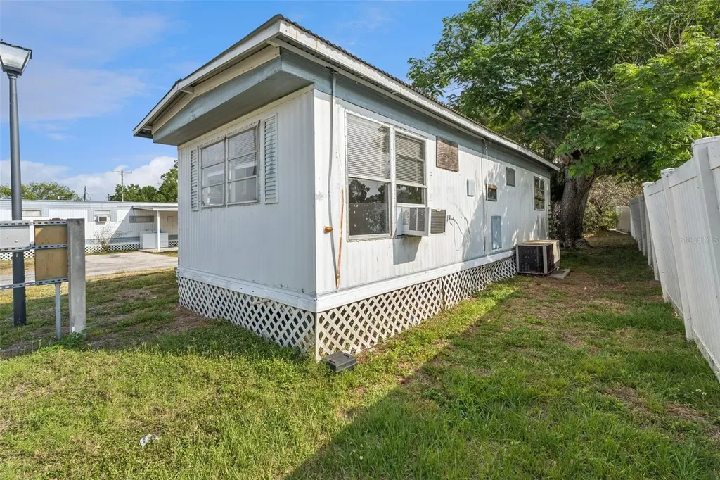 2854 Lake Alfred Winter Haven FL 33881