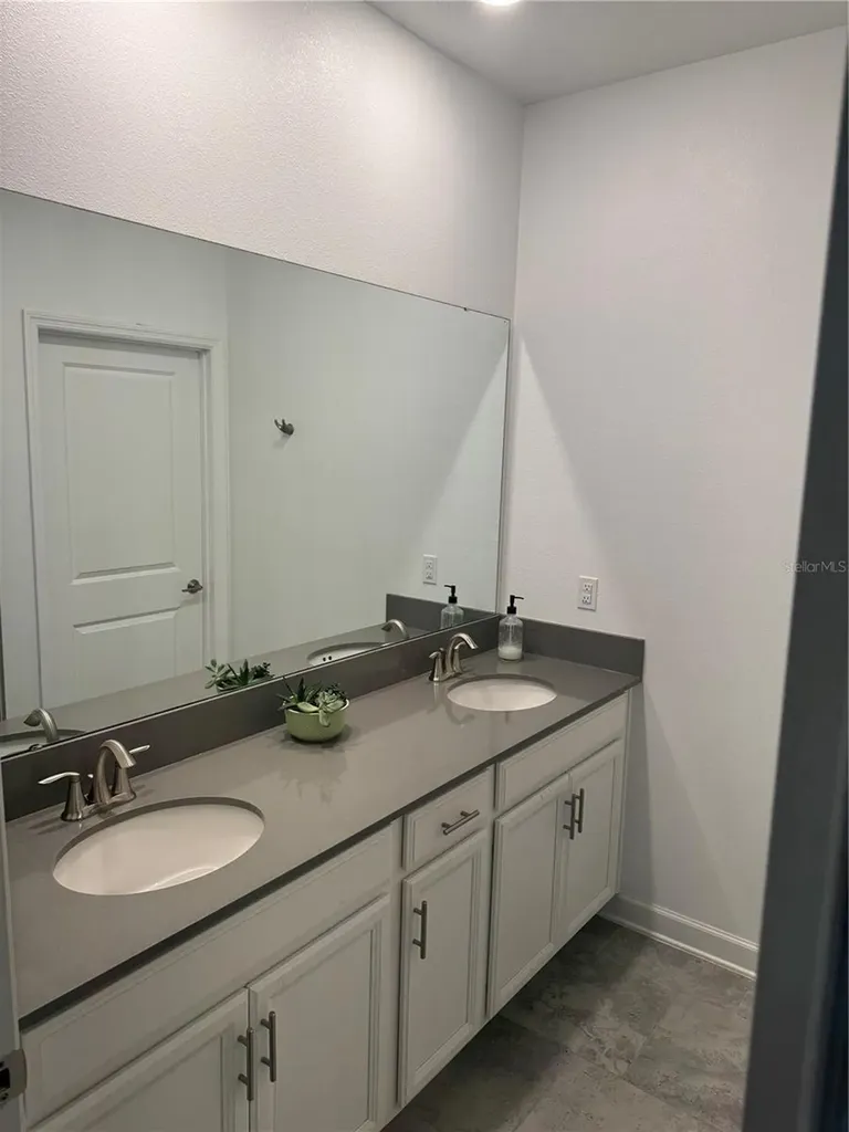 11924 Boldface Drive Orlando FL 32832