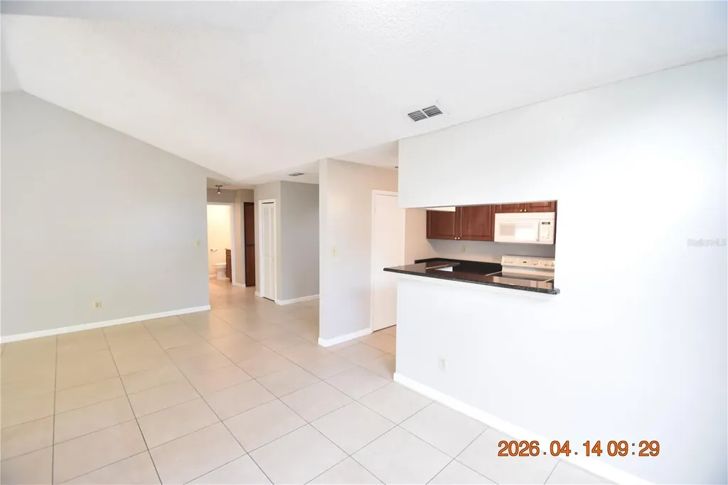 8605 Mallard Reserve Drive Tampa FL 33614