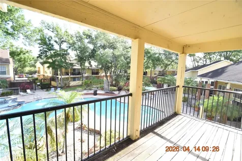 8605 Mallard Reserve Drive Tampa FL 33614