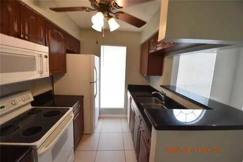 8605 Mallard Reserve Drive Tampa FL 33614