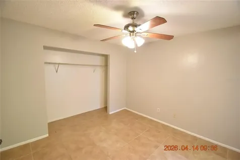8605 Mallard Reserve Drive Tampa FL 33614