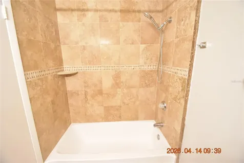 8605 Mallard Reserve Drive Tampa FL 33614