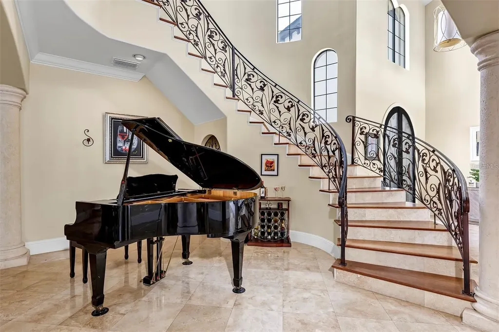 2616 N Westmoreland Drive Orlando FL 32804