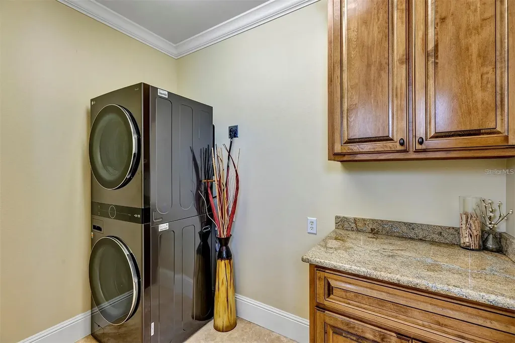 2616 N Westmoreland Drive Orlando FL 32804
