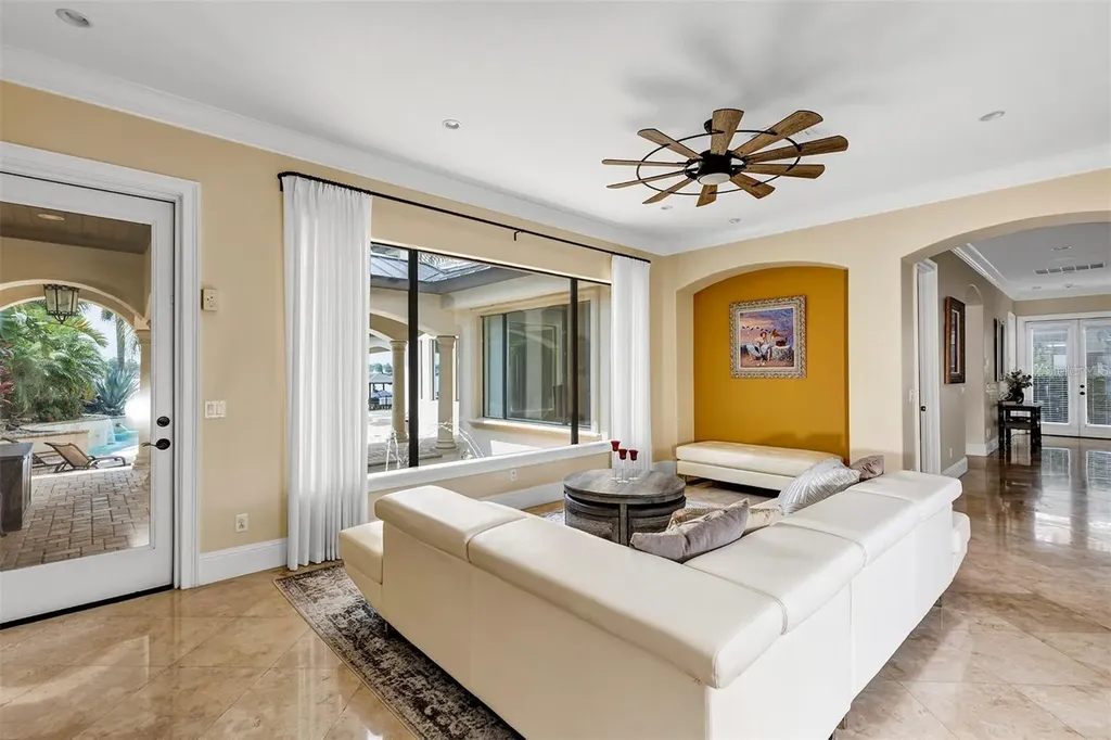 2616 N Westmoreland Drive Orlando FL 32804