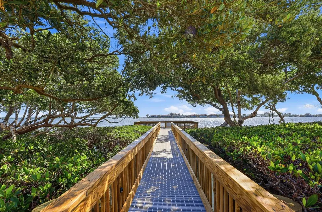 1801 Gulf Drive N Bradenton Beach FL 34217