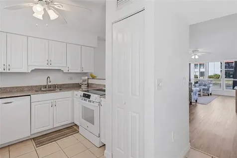 1801 Gulf Drive N Bradenton Beach FL 34217