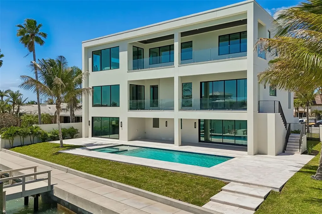 236 Howard Drive Belleair Beach FL 33786