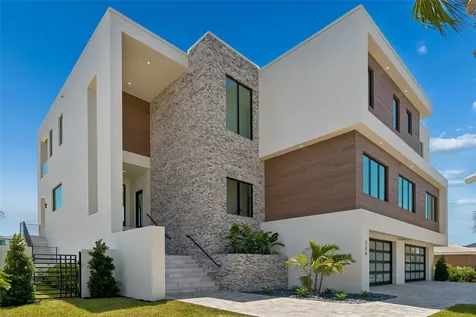 236 Howard Drive Belleair Beach FL 33786