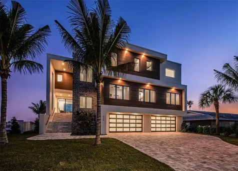236 Howard Drive Belleair Beach FL 33786
