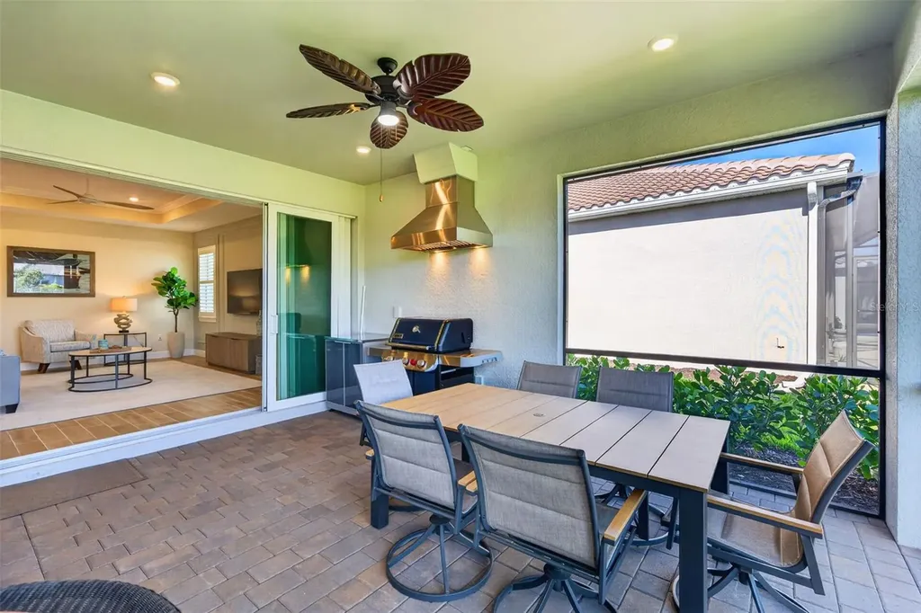 10264 Beach Dune Drive Englewood FL 34223