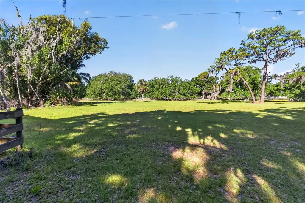 3711 Hidden River Road Sarasota FL 34240