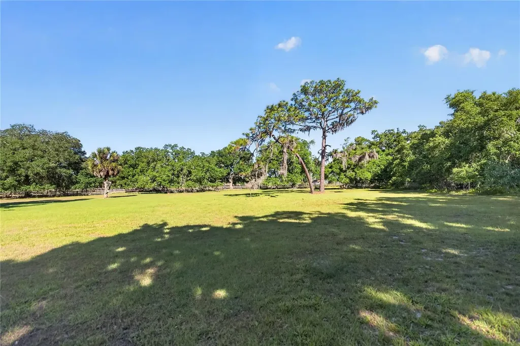 3711 Hidden River Road Sarasota FL 34240