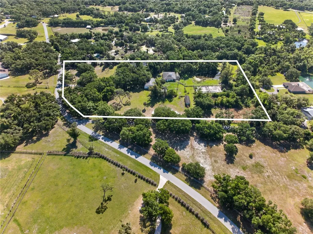3711 Hidden River Road Sarasota FL 34240