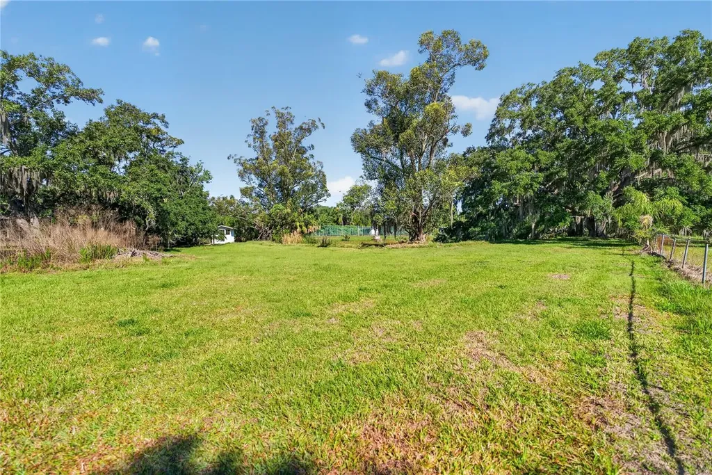3711 Hidden River Road Sarasota FL 34240
