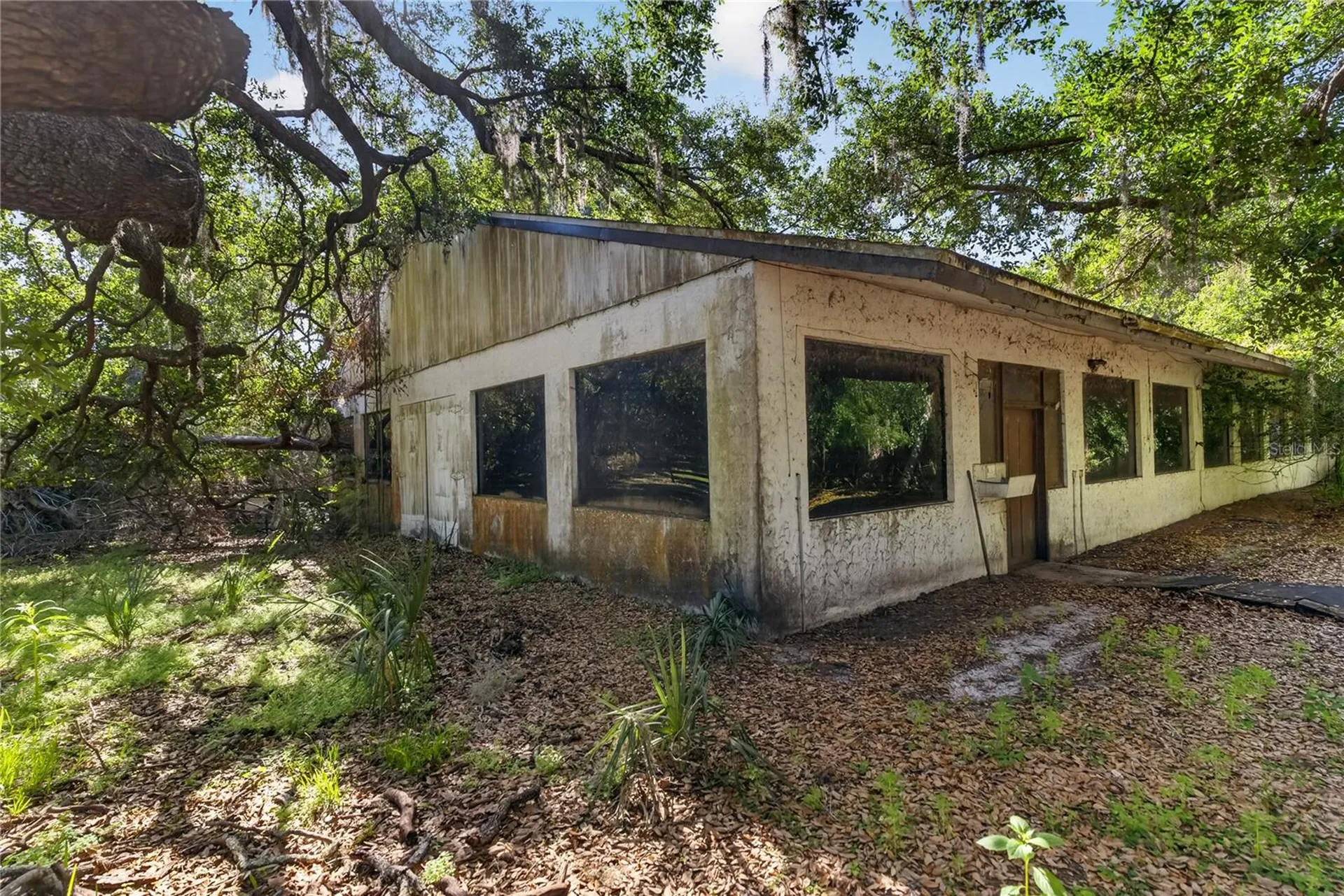 3711 Hidden River Road Sarasota FL 34240