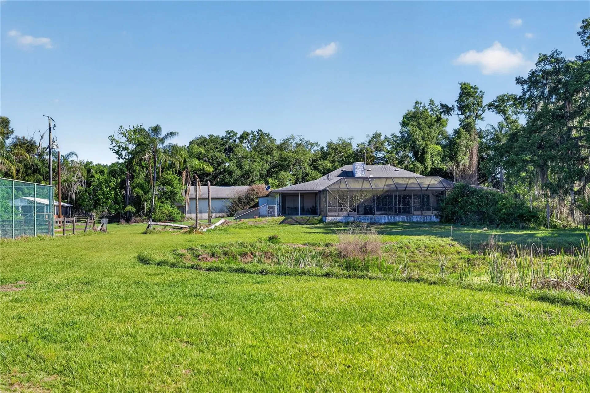 3711 Hidden River Road Sarasota FL 34240