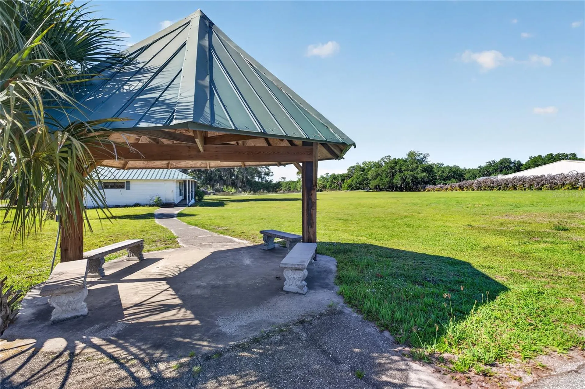 3711 Hidden River Road Sarasota FL 34240