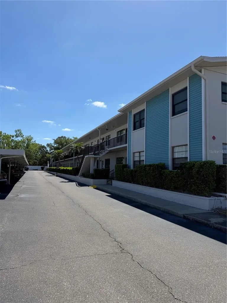 5967 Terrace Park Drive N St Petersburg FL 33709