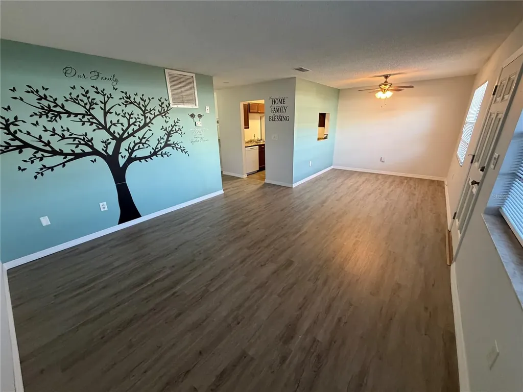 5967 Terrace Park Drive N St Petersburg FL 33709