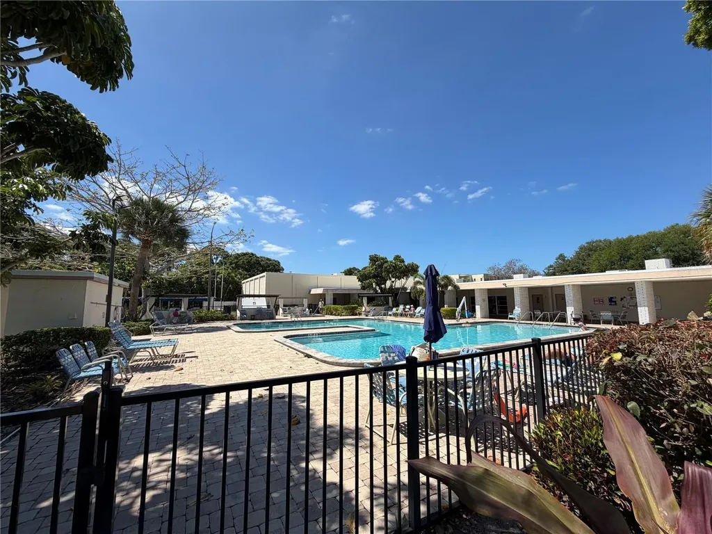 5967 Terrace Park Drive N St Petersburg FL 33709