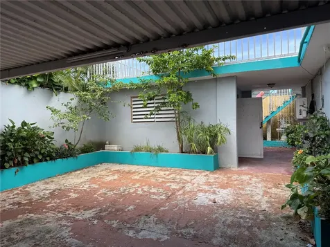 Inocencio Cruz 3ra Extención Villa Carolina Carolina PR 00985