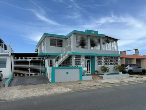 Inocencio Cruz 3ra Extención Villa Carolina Carolina PR 00985