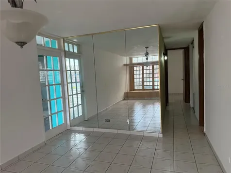 Inocencio Cruz 3ra Extención Villa Carolina Carolina PR 00985