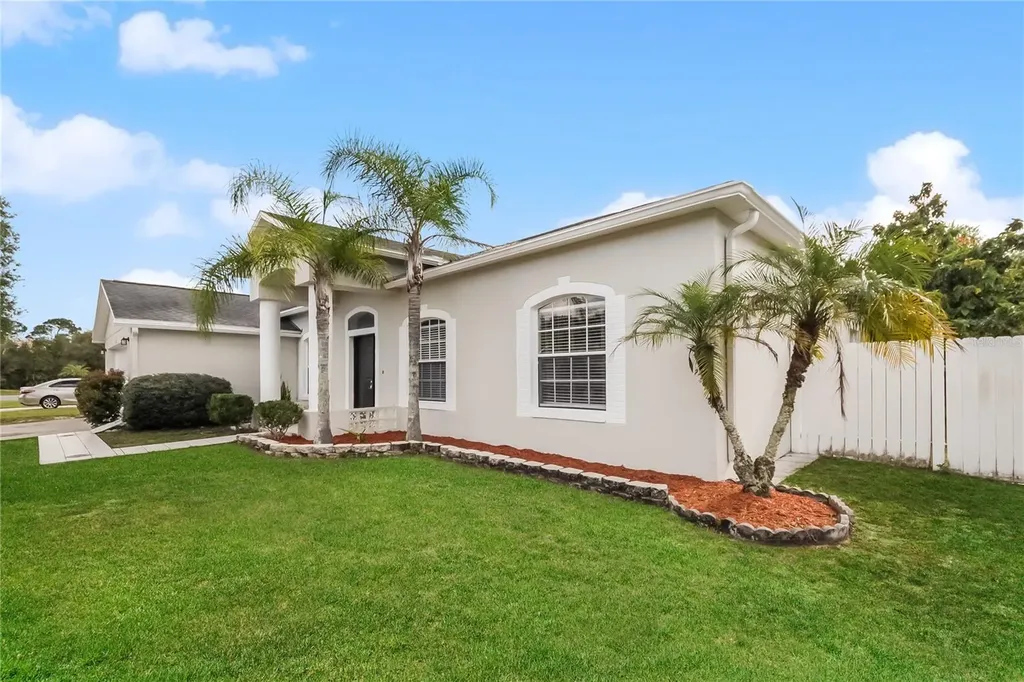 906 Mendoza Lane Kissimmee FL 34758