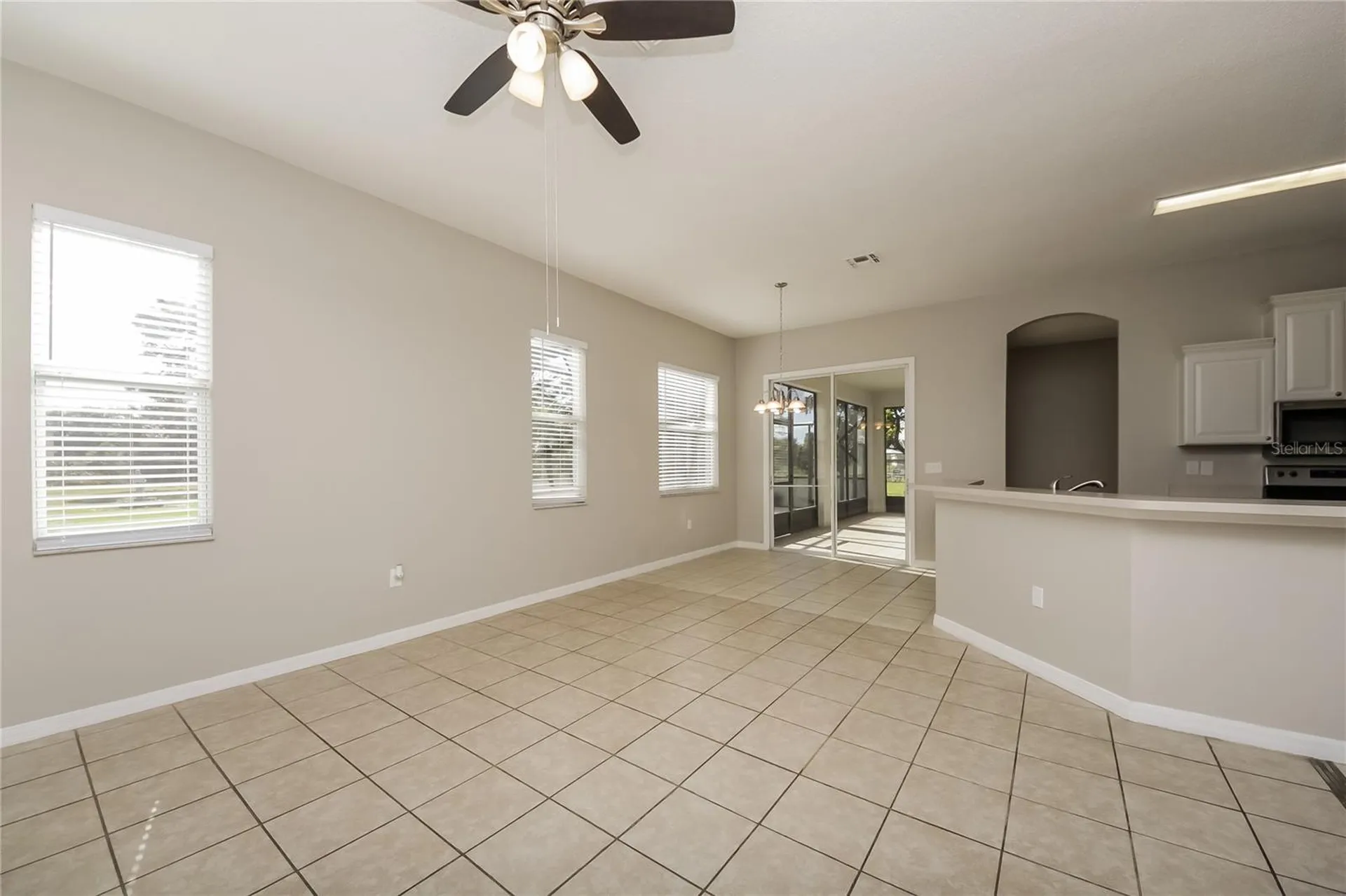 906 Mendoza Lane Kissimmee FL 34758