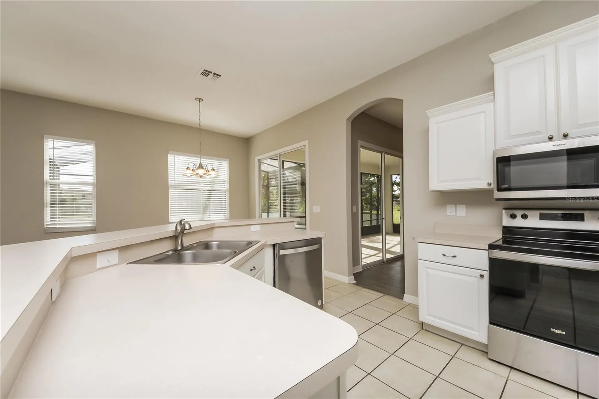 906 Mendoza Lane Kissimmee FL 34758