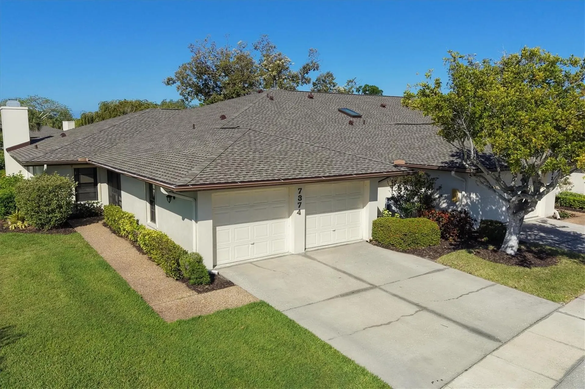 7374 Royal Birkdale Drive Sarasota FL 34238