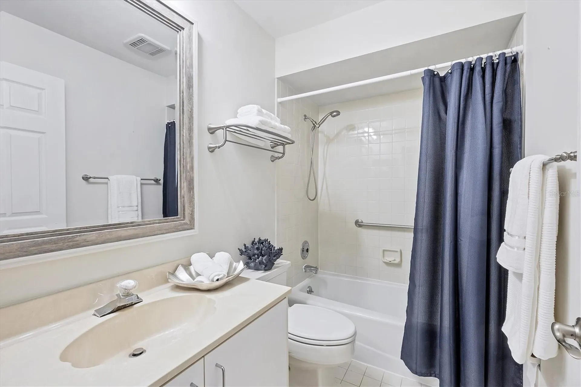 7374 Royal Birkdale Drive Sarasota FL 34238