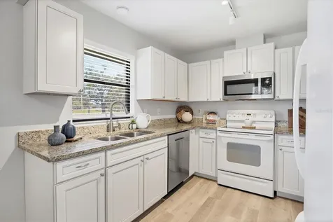 7374 Royal Birkdale Drive Sarasota FL 34238