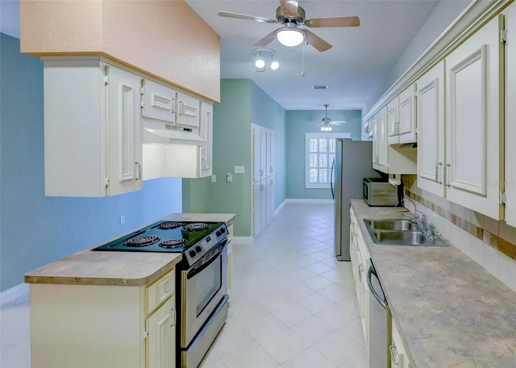 7032 River Run Boulevard Weeki Wachee FL 34607