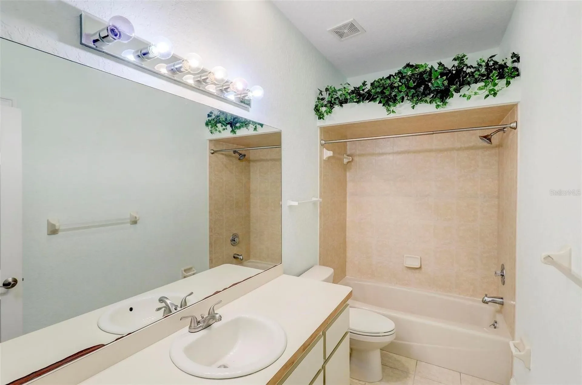 7032 River Run Boulevard Weeki Wachee FL 34607