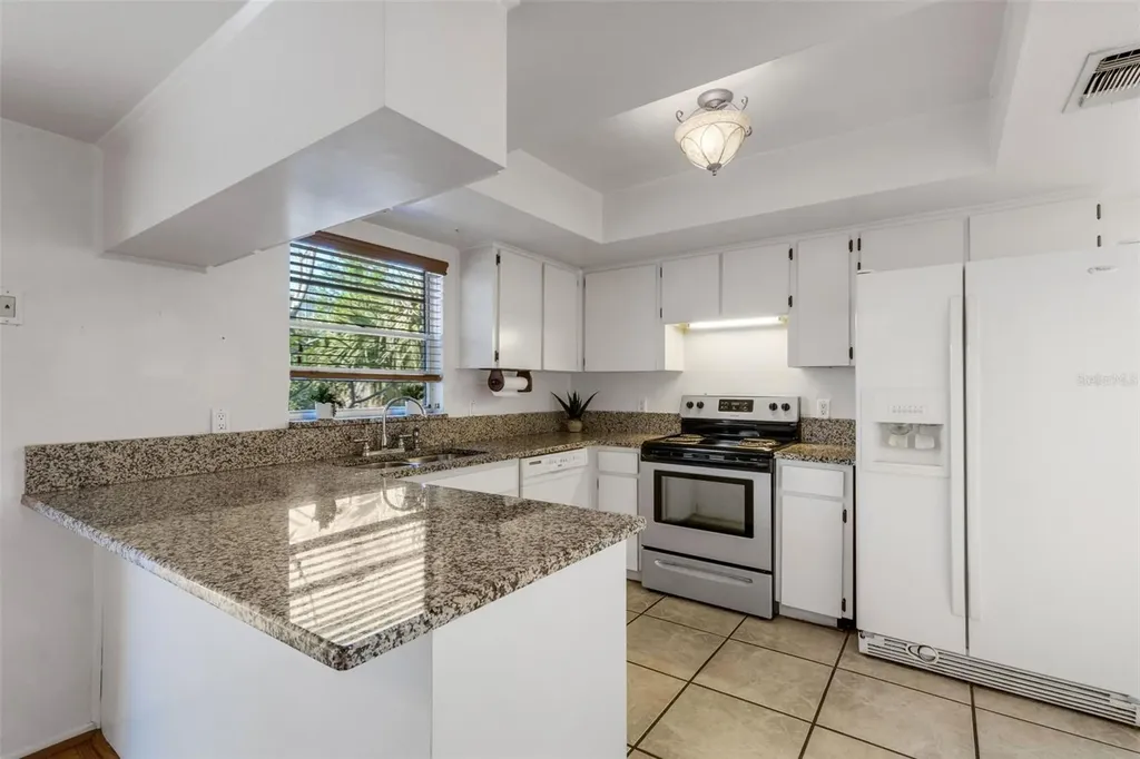 7571 121st Terrace Largo FL 33773
