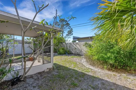 7571 121st Terrace Largo FL 33773