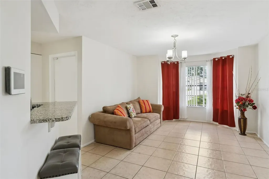 932 Ocala Woods Lane Orlando FL 32824