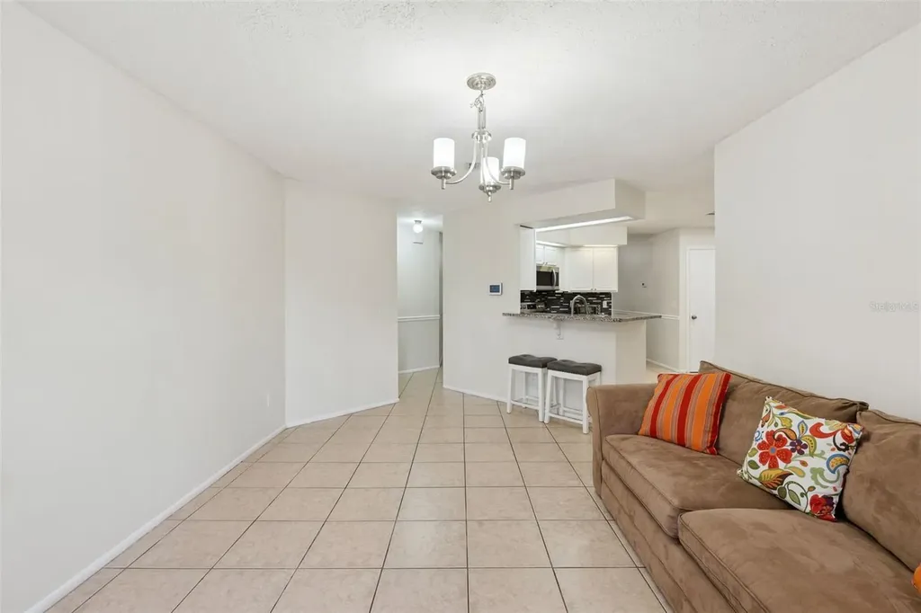 932 Ocala Woods Lane Orlando FL 32824