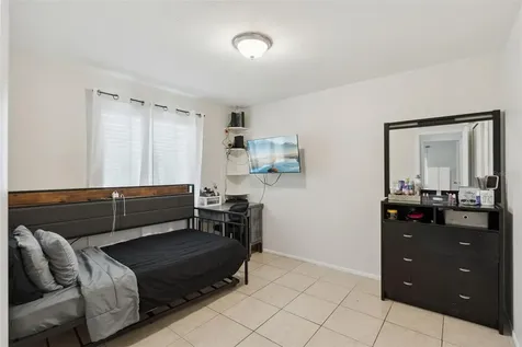 932 Ocala Woods Lane Orlando FL 32824