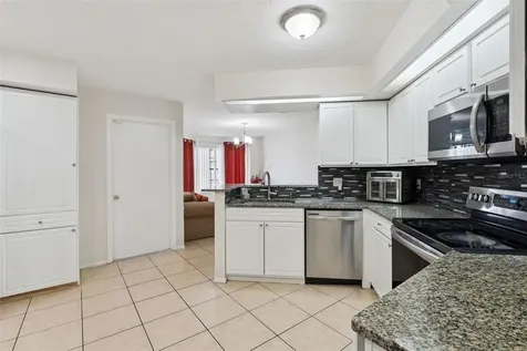 932 Ocala Woods Lane Orlando FL 32824