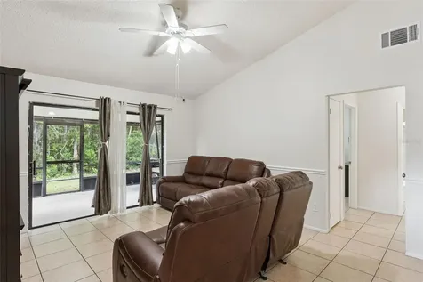 932 Ocala Woods Lane Orlando FL 32824