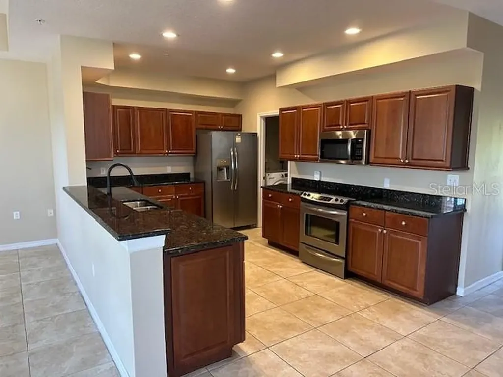 606 Wells Court Clearwater FL 33756