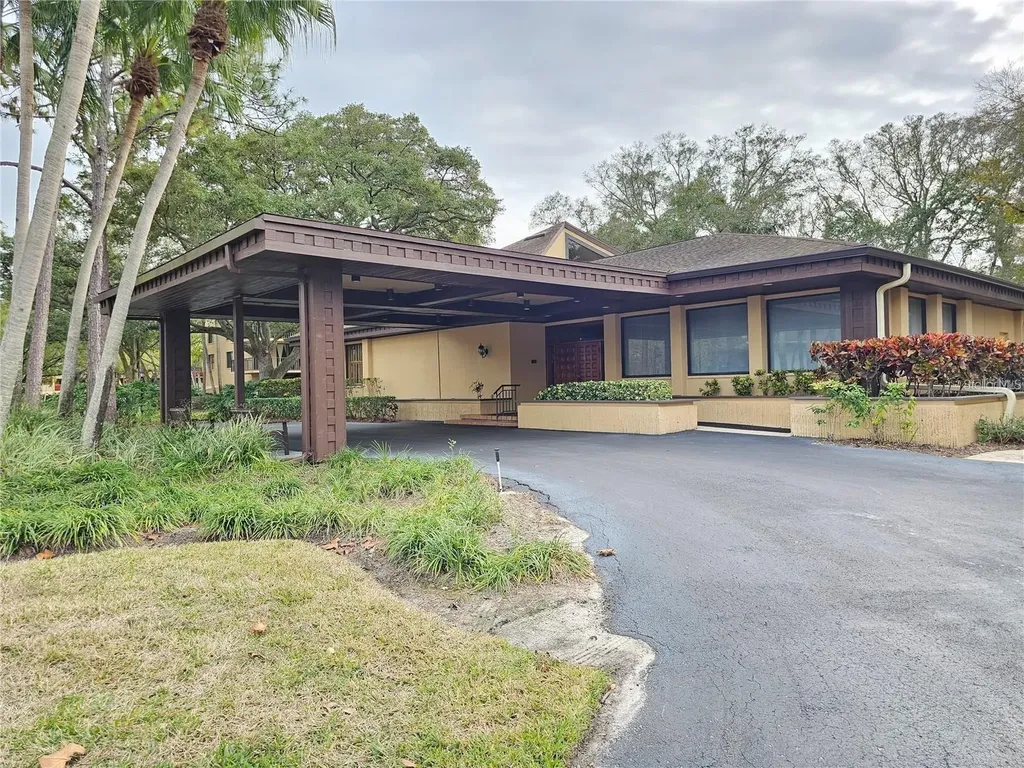 3076 Eastland Boulevard Clearwater FL 33761