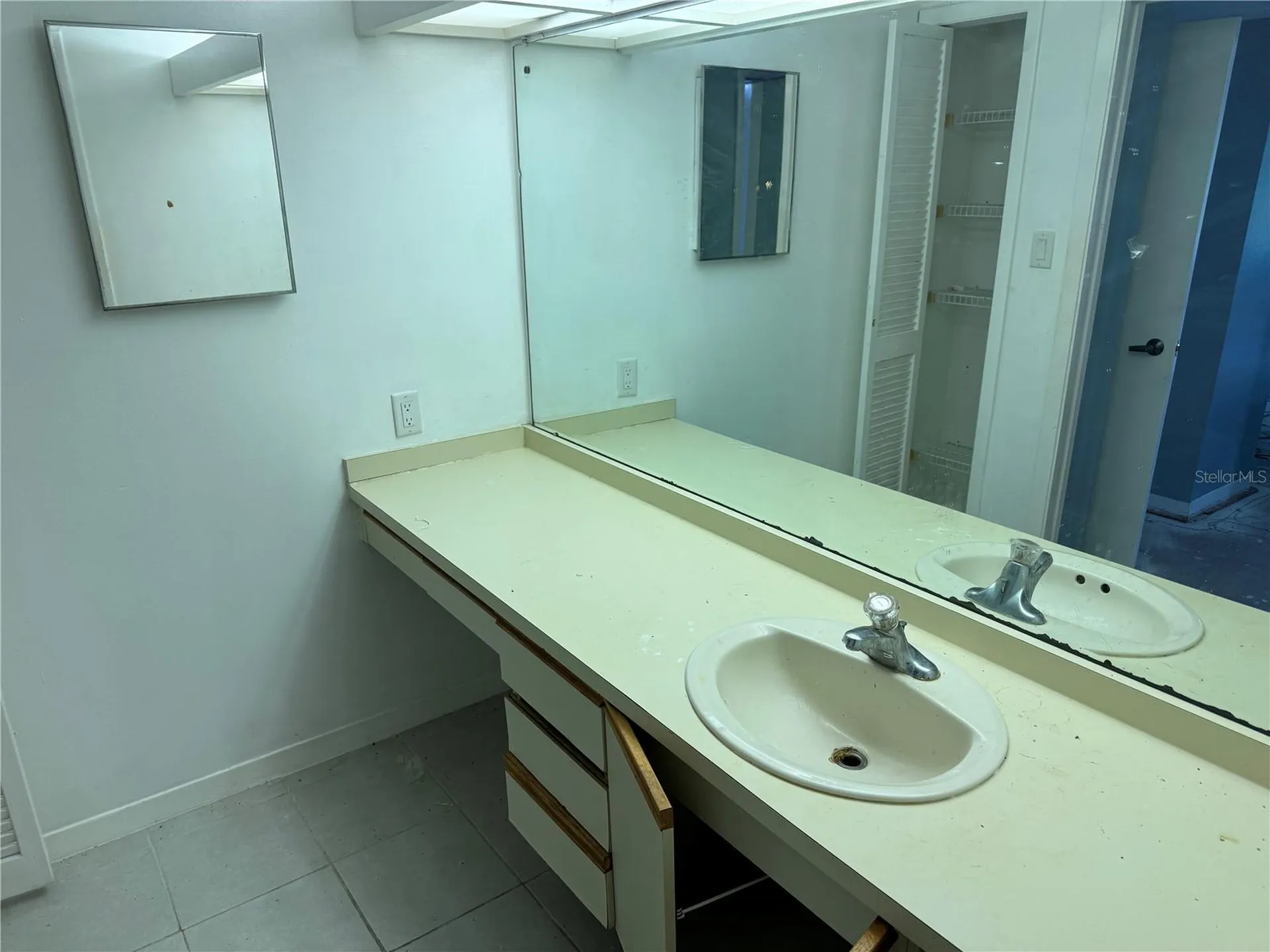 3076 Eastland Boulevard Clearwater FL 33761