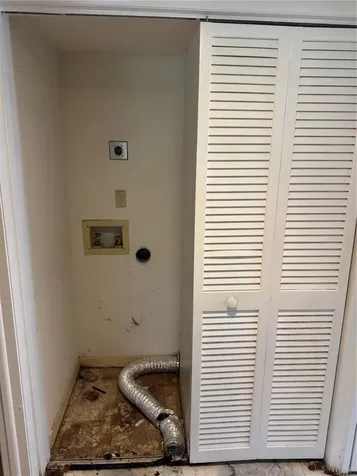 3076 Eastland Boulevard Clearwater FL 33761