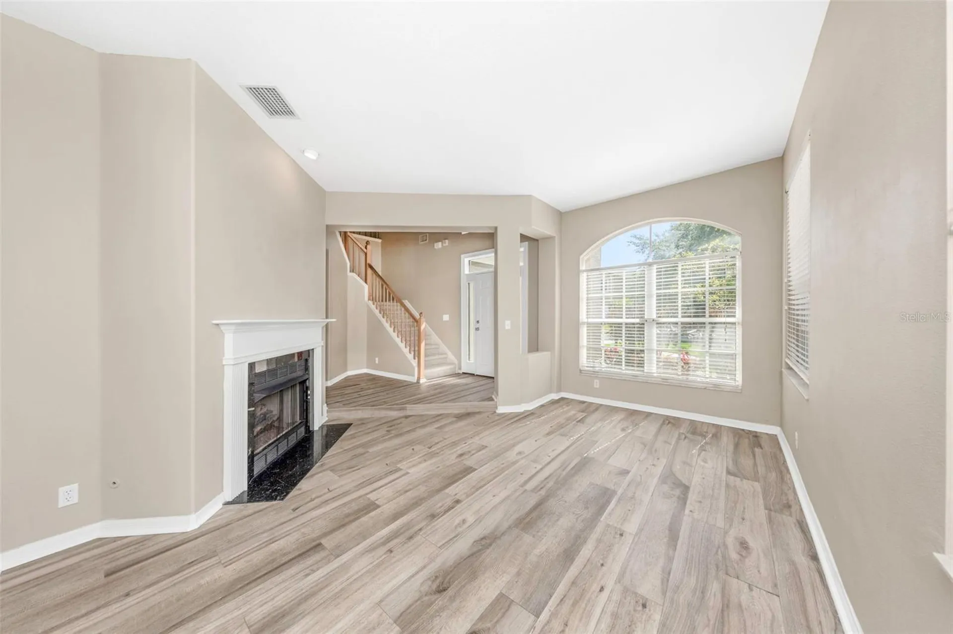4152 Grandchamp Circle Palm Harbor FL 34685